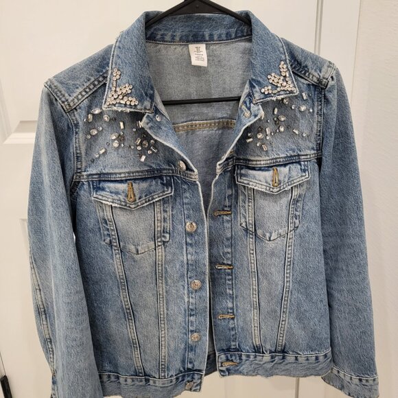 Denim Jacket with beaded crystals size US 8/EUR 38 - Picture 1 of 8